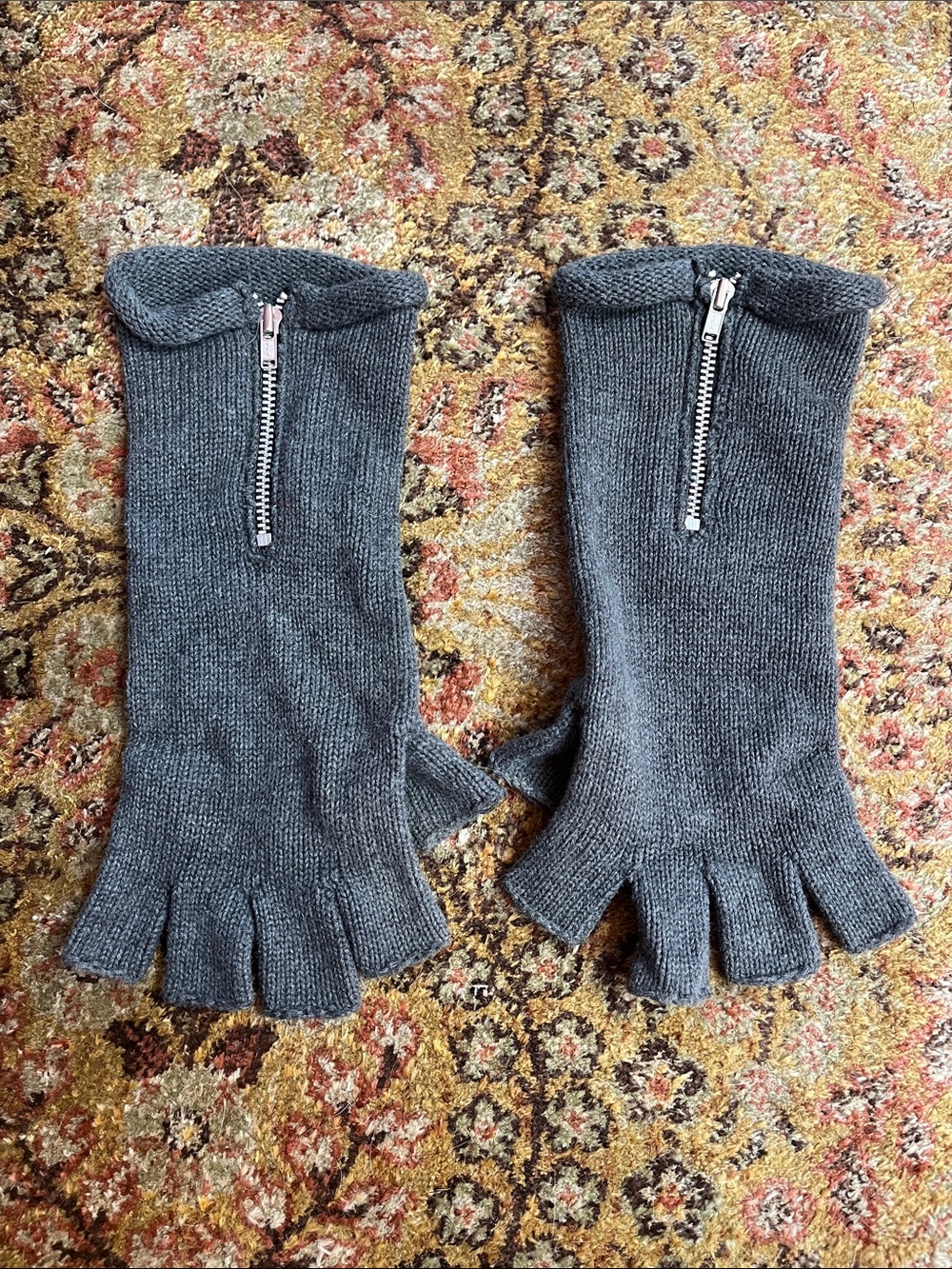 Vintage Y2K Emo Grunge zipper fingerless gloves armwarmers